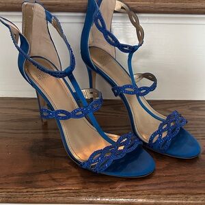 Badgley Mischka Crystal Blue Strappy Heels brand new size 8.5